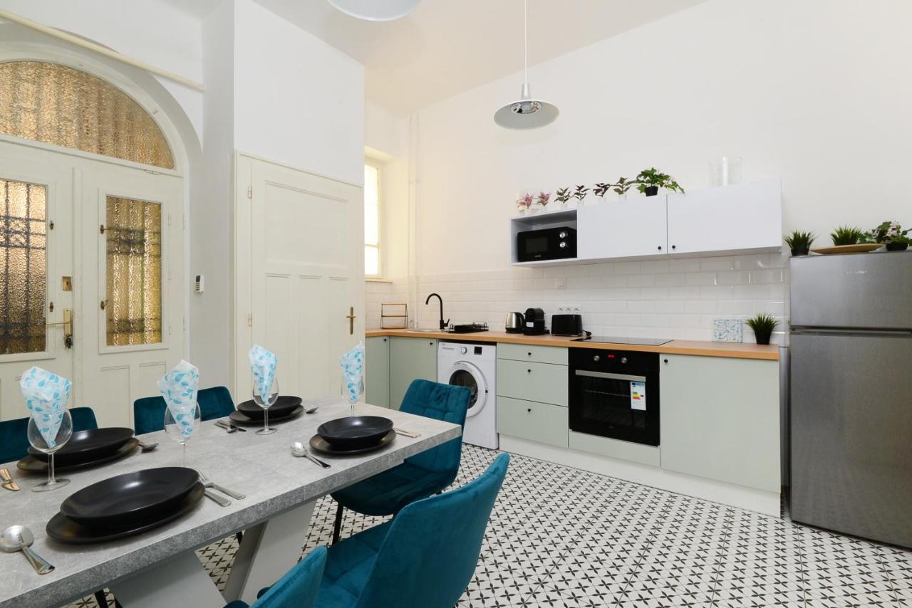 Akacfa 7 City Center Beautiful Apartment 布达佩斯 外观 照片